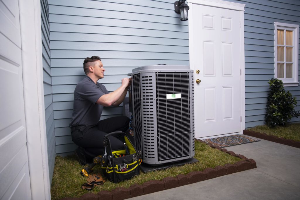 Heat Pump Replacement in Mesa, Gilbert, Apache Junction, Gold Canyon, AZ, And The Surrounding Areas